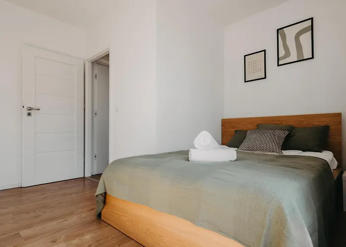 Apartment Mieszczanska 46 - Nowoczesny Z 2 Sypialniami - Taras, Parking, Centrum - - Fair Breslau